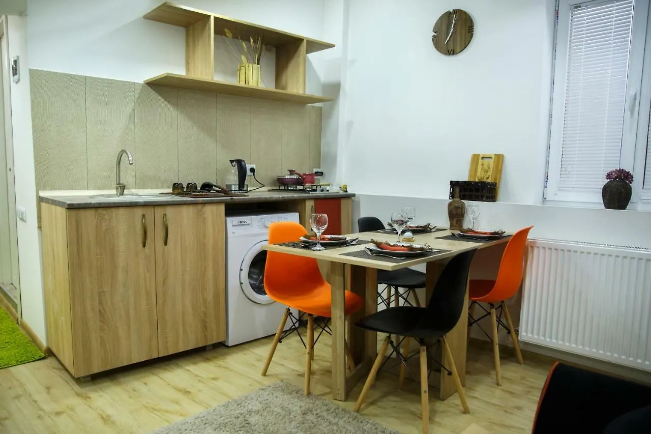 kontakty Mari\'S Smart House